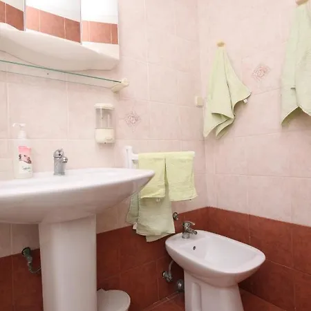 6502a Apartamento Povljana
